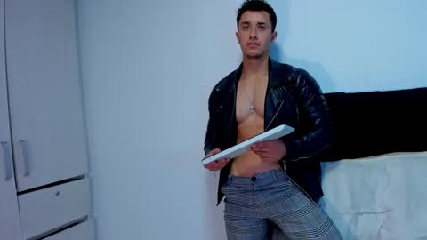 Snapshot of dilan_coy chatting on 17, 1, 2025 Dilan Coy online show from 17, 1, 2025