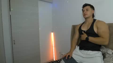 Snapshot of dilan_coy chatting on 4, 7, 2026 Dilan Coy online show from 4, 7, 2026