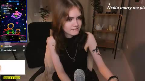 Snapshot of dilara_xbaby chatting on 27, 9, 2025 Dilara online show from 27, 9, 2025