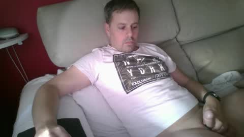 Snapshot of dili999 chatting on 6, 10, 2025 dili999 online show from 6, 10, 2025