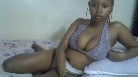 Snapshot of dime010 chatting on 5, 12, 2024 dime online show from 5, 12, 2024