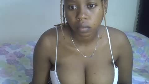 Snapshot of dime010 chatting on 22, 2, 2025 dime online show from 22, 2, 2025