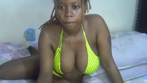Snapshot of dime010 chatting on 23, 2, 2025 dime online show from 23, 2, 2025