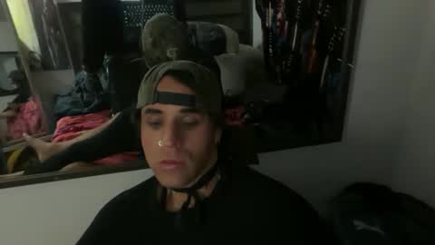 Snapshot of dimepiecebottom chatting on 29, 11, 2025 dimepiecebottom online show from 29, 11, 2025