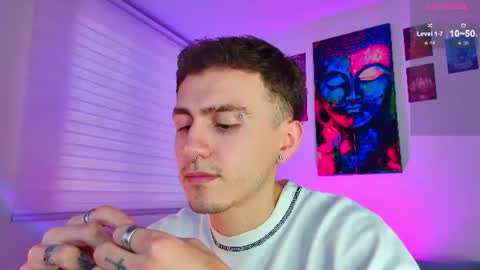 Julian Independent Model online show from 10, 6, 2026