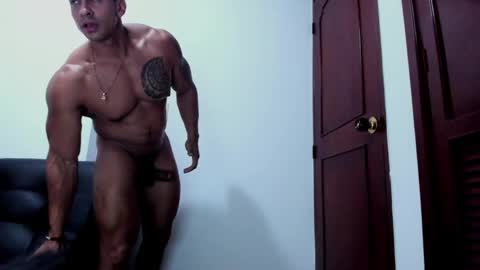 Snapshot of dimitriklein chatting on 8, 5, 2026 dimitriklein online show from 8, 5, 2026
