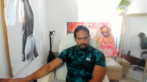 Snapshot of dimitry_muscle chatting on 13, 1, 2025 dimitry kyle mucle online show from 13, 1, 2025