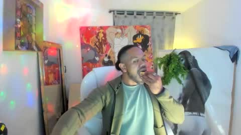 Snapshot of dimitry_muscle chatting on 17, 11, 2025 dimitry kyle mucle online show from 17, 11, 2025