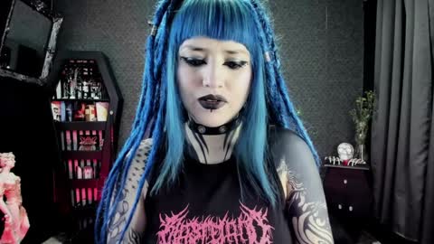 Snapshot of dimmuanddarkness chatting on 24, 12, 2024 dimmuanddarkness online show from 24, 12, 2024