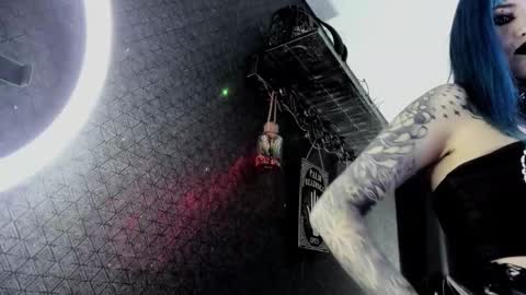 Snapshot of dimmuanddarkness chatting on 22, 2, 2025 dimmuanddarkness online show from 22, 2, 2025