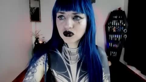 Snapshot of dimmuanddarkness chatting on 7, 7, 2026 dimmuanddarkness online show from 7, 7, 2026
