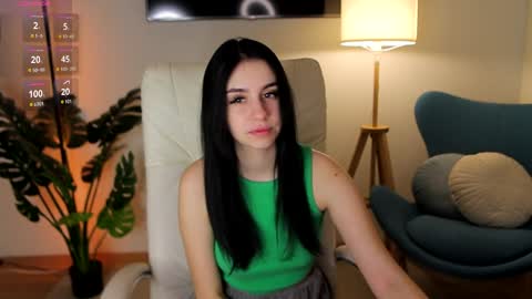 Snapshot of dina_foxxx chatting on 4, 2, 2025 Dina Foxxx online show from 4, 2, 2025