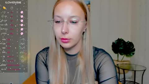 Dina online show from 19, 9, 2025