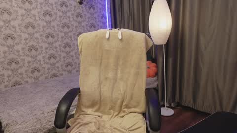 Snapshot of dinacandy chatting on 4, 12, 2024 dinacandy online show from 4, 12, 2024