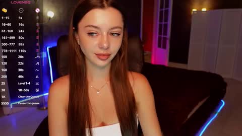 Snapshot of dinacandy chatting on 9, 9, 2025 dinacandy online show from 9, 9, 2025