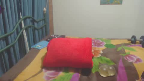 Snapshot of dinchtcams chatting on 3, 10, 2025 Dincht online show from 3, 10, 2025