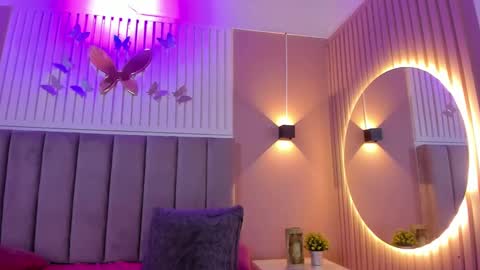 Cristal  online show from 22, 1, 2025