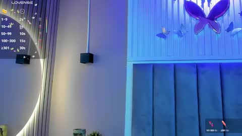 Cristal  online show from 24, 9, 2025