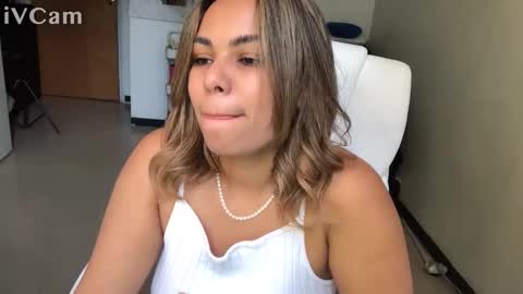 Snapshot of diosadeluniverso_ chatting on 29, 10, 2025 diosadeluniverso_ online show from 29, 10, 2025