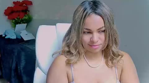 Snapshot of diosadeluniverso_ chatting on 20, 11, 2025 diosadeluniverso_ online show from 20, 11, 2025