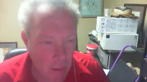 DirtkPitt Fun guy working online show from 15, 12, 2024