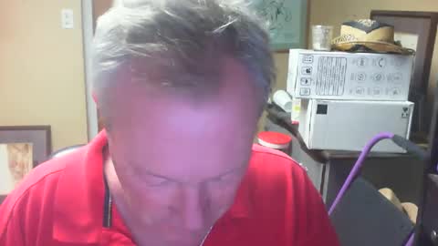 DirtkPitt Fun guy working online show from 17, 12, 2024