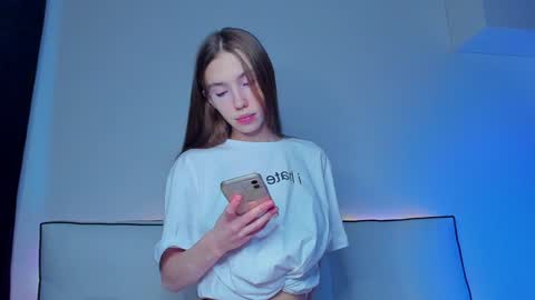 Hailey online show from 23, 1, 2025