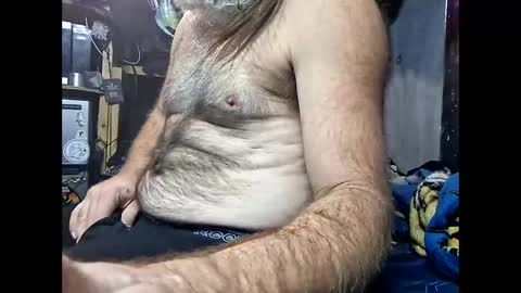 Snapshot of dirtmcgirt82 chatting on 1, 12, 2025 dirtmcgirt82 online show from 1, 12, 2025