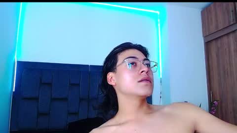 dirty model online show from 27, 9, 2025