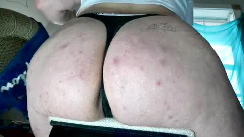 Snapshot of dirtydaisy1998 chatting on 6, 1, 2026 Daisy Wylde online show from 6, 1, 2026