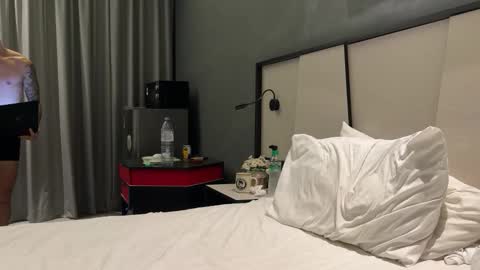 buy tokens with link  online show from 1, 4, 2026