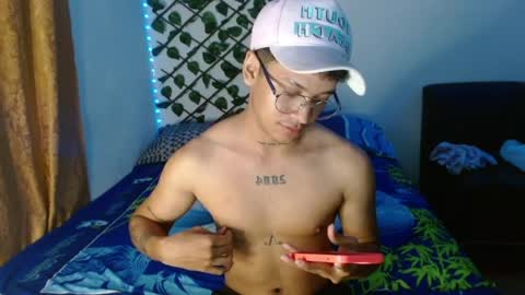 Snapshot of dirtyslimlatin chatting on 15, 5, 2026 dirtyslimlatin online show from 15, 5, 2026