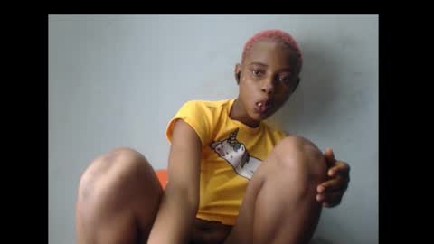 Snapshot of dirtyxxslut chatting on 10, 10, 2025 dirtyxxslut online show from 10, 10, 2025