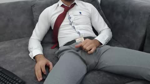 Snapshot of dirtyybooyy77 chatting on 12, 10, 2025 dirtyybooyy77 online show from 12, 10, 2025