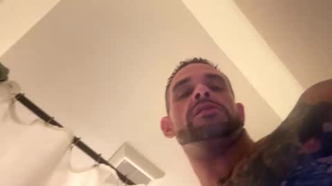 discreetdaddy333 online show from 24, 9, 2025