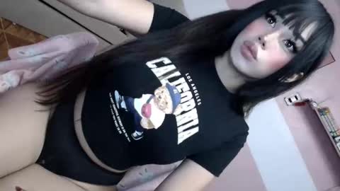 disneycum69_bella online show from 22, 2, 2026