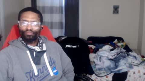 Snapshot of disr3sp3ctfully_dipp3d chatting on 5, 2, 2025 Your Best Worst Nightmare online show from 5, 2, 2025