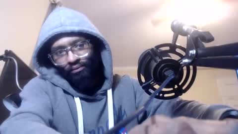 Snapshot of disr3sp3ctfully_dipp3d chatting on 27, 2, 2025 Your Best Worst Nightmare online show from 27, 2, 2025