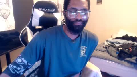 Snapshot of disr3sp3ctfully_dipp3d chatting on 28, 10, 2025 Your Best Worst Nightmare online show from 28, 10, 2025