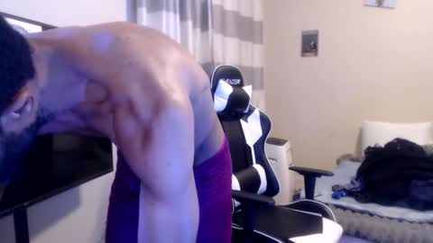 Snapshot of disr3sp3ctfully_dipp3d chatting on 29, 10, 2025 Your Best Worst Nightmare online show from 29, 10, 2025