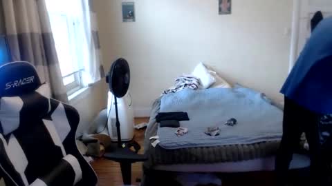 Snapshot of disr3sp3ctfully_dipp3d chatting on 2, 11, 2025 Your Best Worst Nightmare online show from 2, 11, 2025