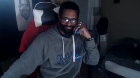 Snapshot of disr3sp3ctfully_dipp3d chatting on 4, 11, 2025 Your Best Worst Nightmare online show from 4, 11, 2025