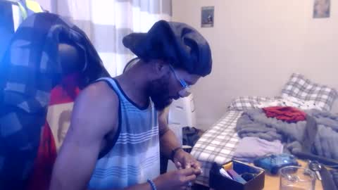 Snapshot of disr3sp3ctfully_dipp3d chatting on 30, 11, 2025 Your Best Worst Nightmare online show from 30, 11, 2025