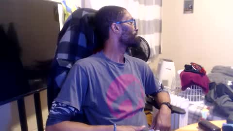 Snapshot of disr3sp3ctfully_dipp3d chatting on 3, 12, 2025 Your Best Worst Nightmare online show from 3, 12, 2025