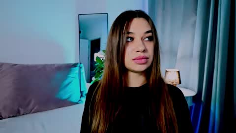 Snapshot of divetagrace chatting on 28, 10, 2025 Tia online show from 28, 10, 2025