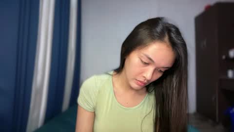 Snapshot of divina_graciaxx chatting on 15, 7, 2026 DIVINA online show from 15, 7, 2026