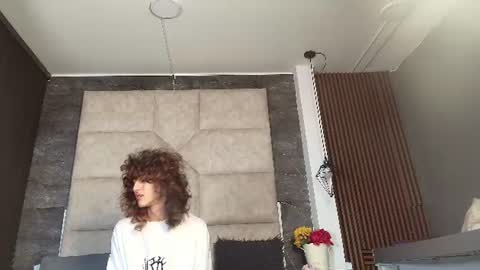 DIVINE online show from 15, 6, 2026