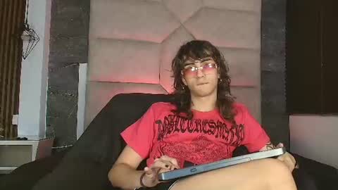 DIVINE online show from 13, 7, 2026