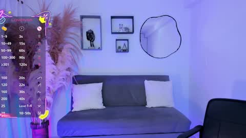 Amy  online show from 9, 10, 2025