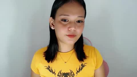 Crystal mae online show from 17, 5, 2026